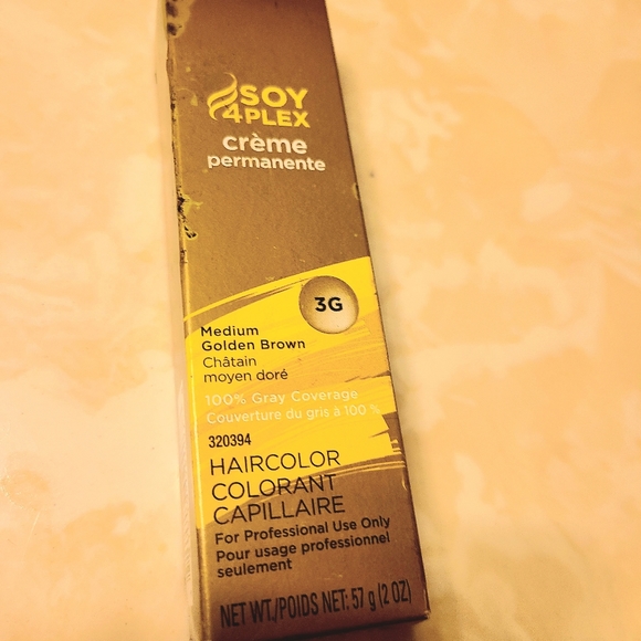 Clairol Soy 4plex Permanent 3G (brown) hair dye & Sugar Rush Leave-in Treatment - Picture 2 of 6